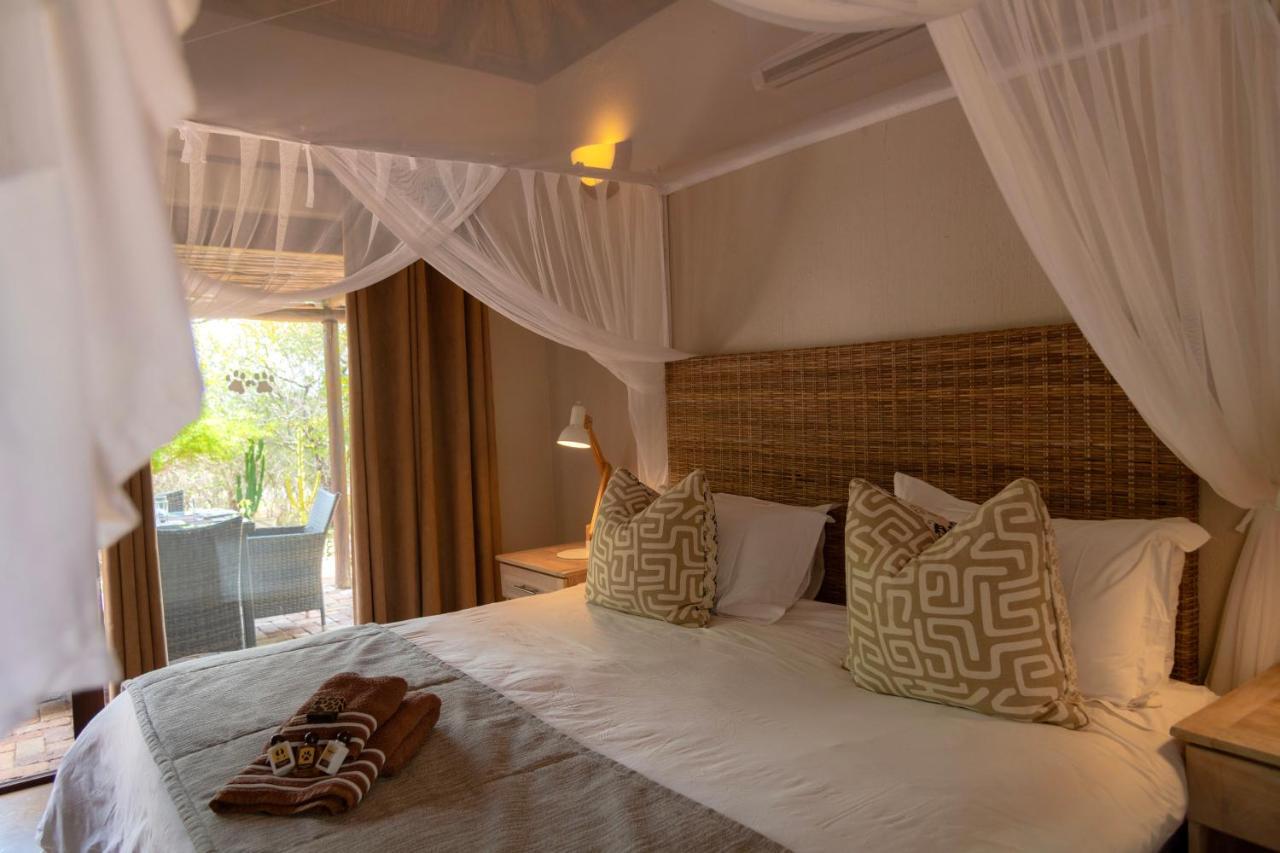 Giraffe Lodge Hoedspruit Exterior foto
