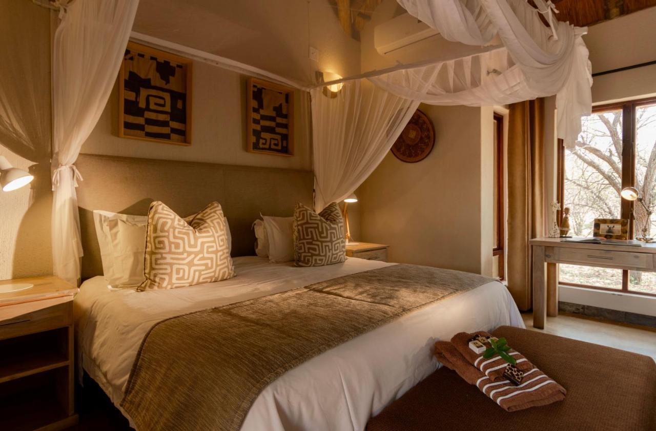 Giraffe Lodge Hoedspruit Exterior foto